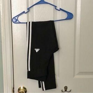 Adidas Essentials Leggings XS